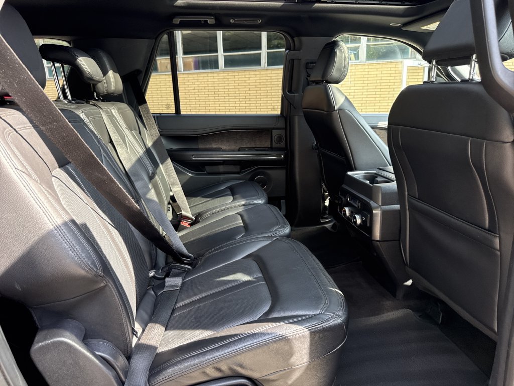Used 2021 Ford Expedition Max Limited AWD/4WD image 37