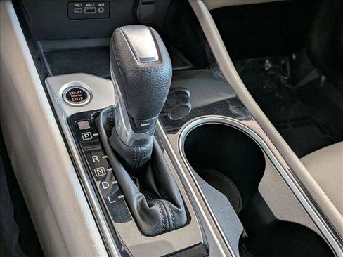 Used 2021 Nissan Altima 2.5 SV FWD image 11
