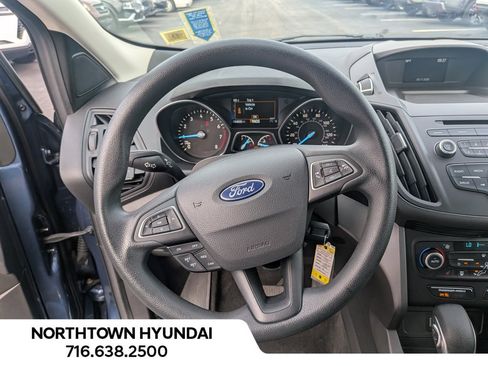 Used 2018 Ford Escape SE FWD image 7