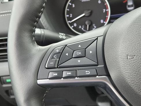 Used 2025 Nissan Sentra SV w/ All-Weather Package FWD image 17