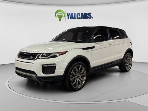 Used 2018 Land Rover Range Rover Evoque SE AWD/4WD image 1