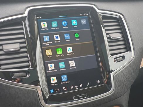 Certified 2024 Volvo XC90 T8 Plus w/ Protection Package Premier image 23