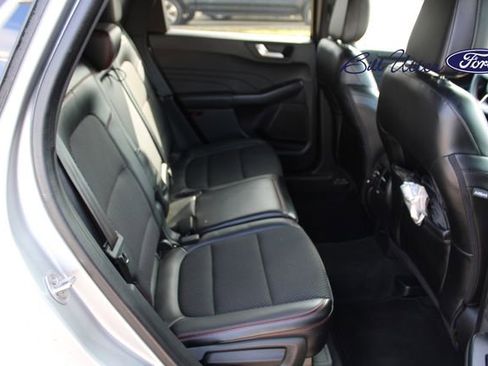 Used 2024 Ford Escape ST-Line image 12