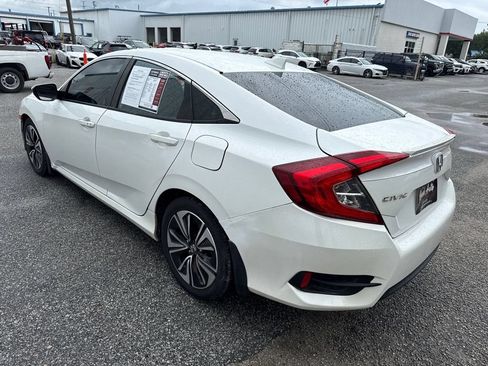Used 2018 Honda Civic EX-T image 6