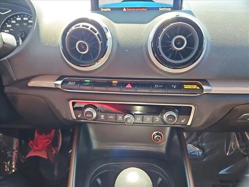 Used 2016 Audi A3 e-tron Premium Plus w/ Premium Plus Package image 15