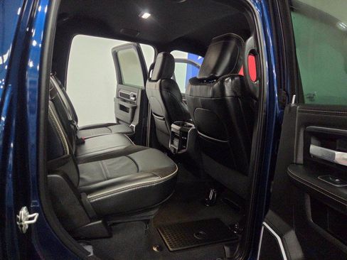 Used 2024 RAM 2500 Laramie w/ Night Edition AWD/4WD image 67