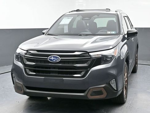 Used 2025 Subaru Forester Sport image 5