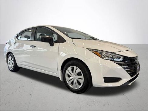 Certified 2025 Nissan Versa S w/ Trunk Package FWD image 6