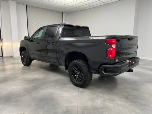 Used 2026 Chevrolet Silverado 1500 Custom Trail Boss w/ LPO, Dark Essentials Package image 5