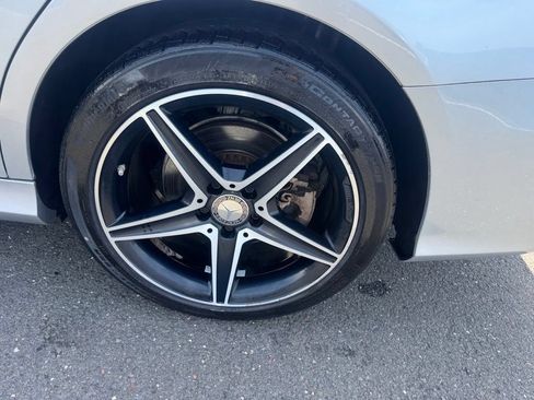 Used 2017 Mercedes-Benz C 300 4MATIC Sedan image 15