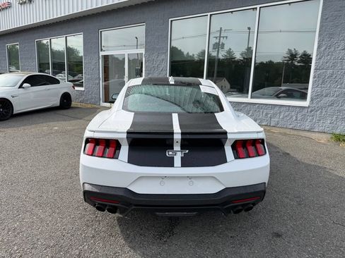 Used 2024 Ford Mustang GT Premium RWD image 9