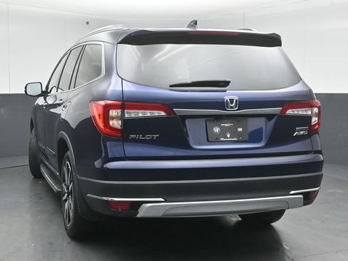 Used 2020 Honda Pilot Touring image 6