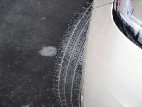 New 2025 Land Rover Range Rover SE image 3