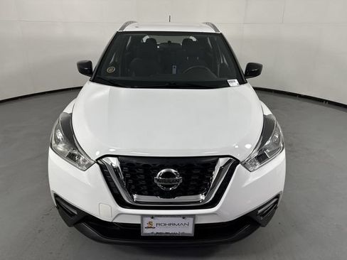 Used 2019 Nissan Kicks S FWD image 25