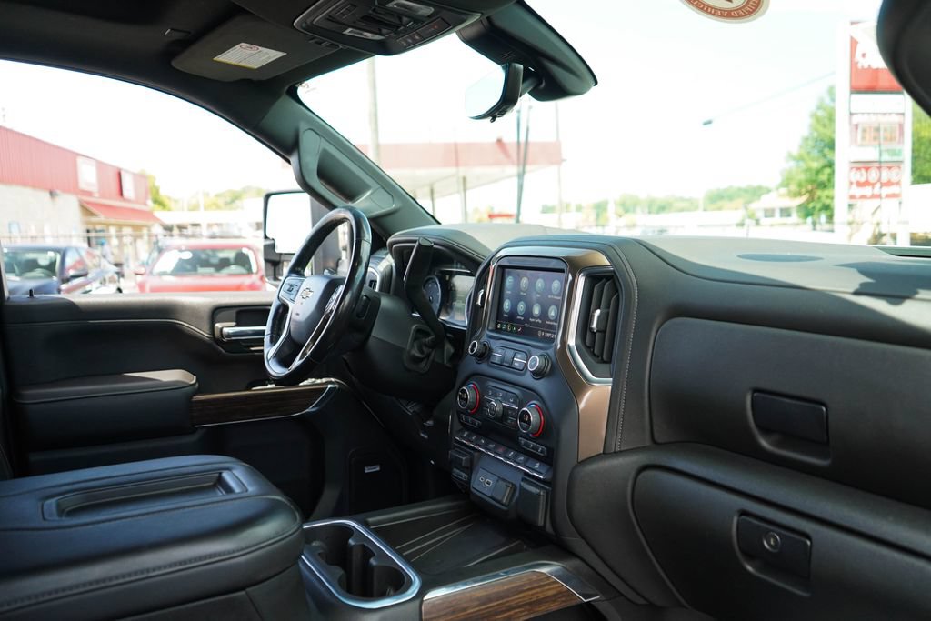 Used 2022 Chevrolet Silverado 2500 High Country w/ Z71 Off-Road Package AWD/4WD image 14