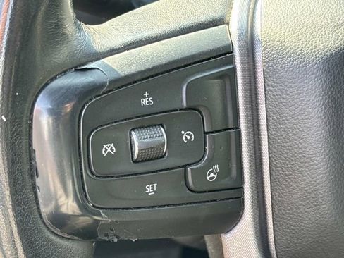 Used 2021 GMC Sierra 1500 SLT image 28