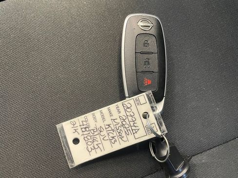 Certified 2025 Nissan Kicks Play S FWD image 18