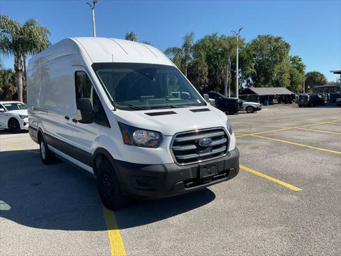 Used 2022 Ford E-Transit 148 High Roof Extended image 12