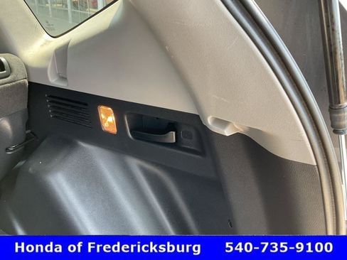 Used 2018 Honda CR-V EX image 22