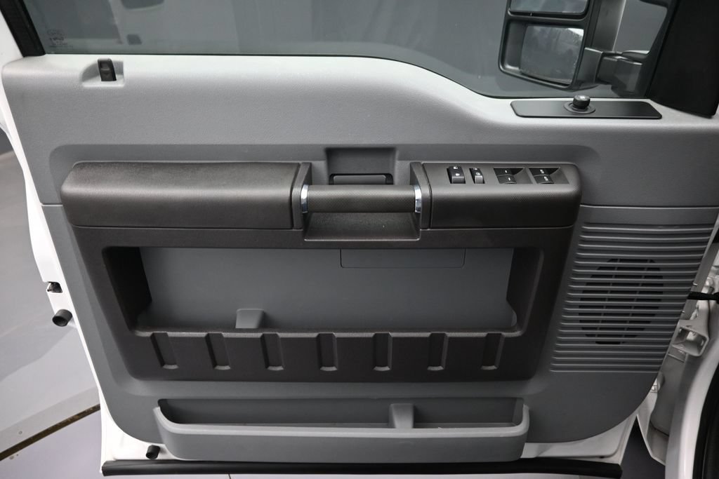 Used 2016 Ford F350 XL AWD/4WD image 19