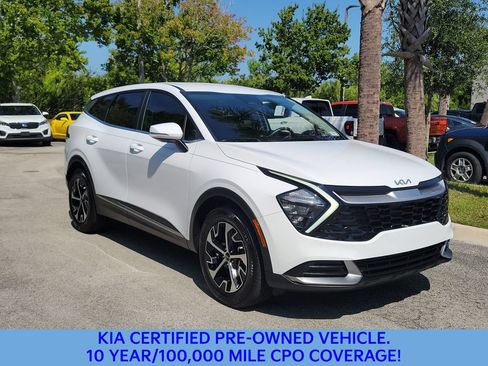 Certified 2023 Kia Sportage EX FWD image 3