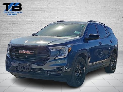 Used 2024 GMC Terrain SLT w/ Tech Package image 1