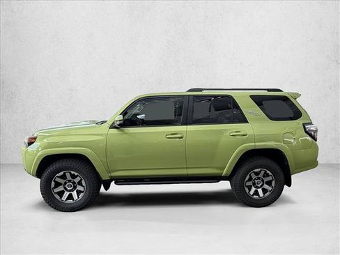 Certified 2023 Toyota 4Runner TRD Off-Road Premium w/ Moonroof Package AWD/4WD image 2