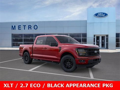 New 2025 Ford F150 XLT w/ Equipment Group 302A MID image 27