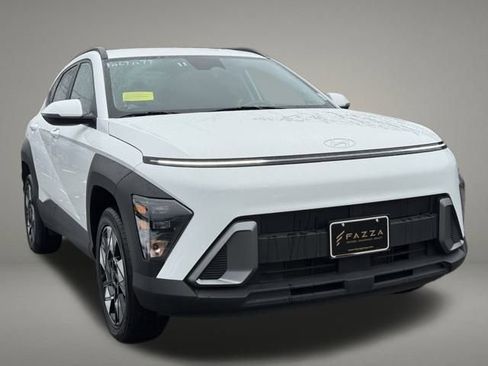 Used 2024 Hyundai Kona SEL image 8