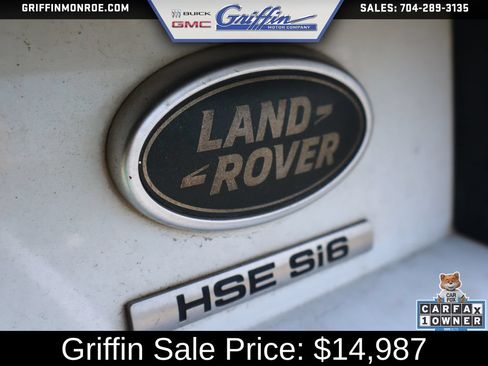 Used 2017 Land Rover Discovery HSE AWD/4WD image 12