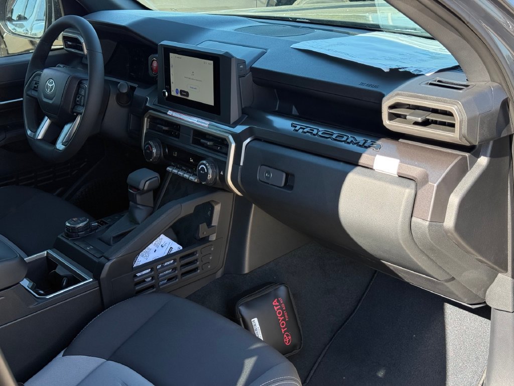New 2026 Toyota Tacoma TRD Off-Road AWD/4WD image 25