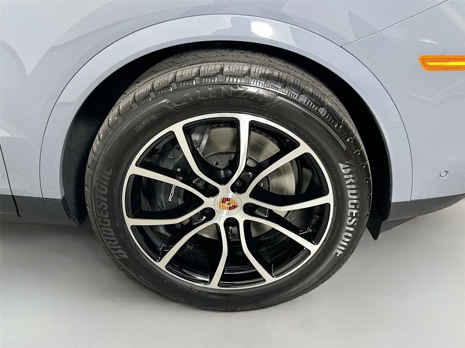 Certified 2026 Porsche Cayenne Coupe AWD/4WD image 14