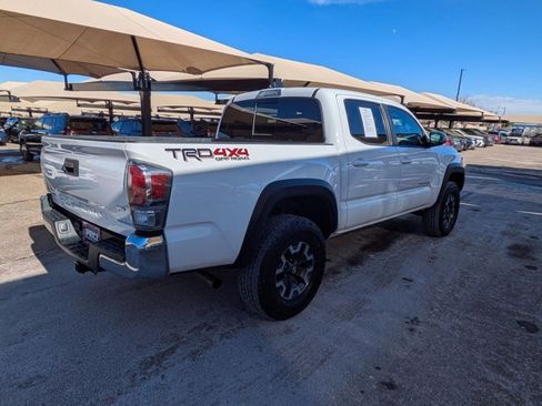 Used 2023 Toyota Tacoma TRD Off-Road image 5