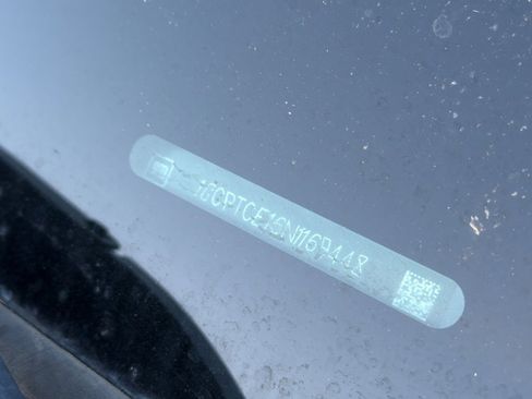 Used 2022 Chevrolet Colorado LT w/ Luxury Package image 3