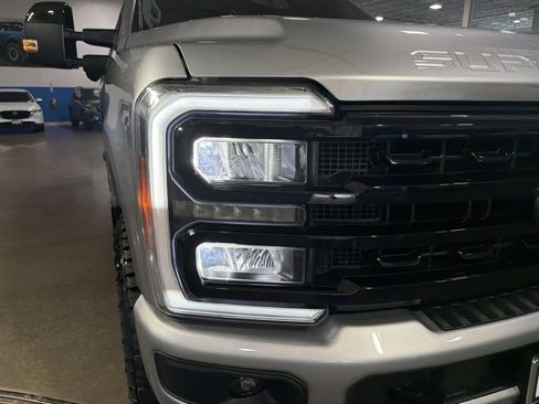 Used 2024 Ford F350 Lariat w/ Lariat Ultimate Package AWD/4WD image 13