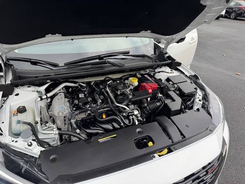 Used 2024 Nissan Sentra SR w/ SR Premium Package FWD image 18