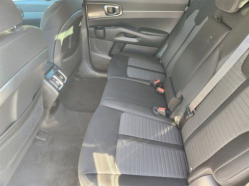 New 2026 Kia Sorento LX image 19