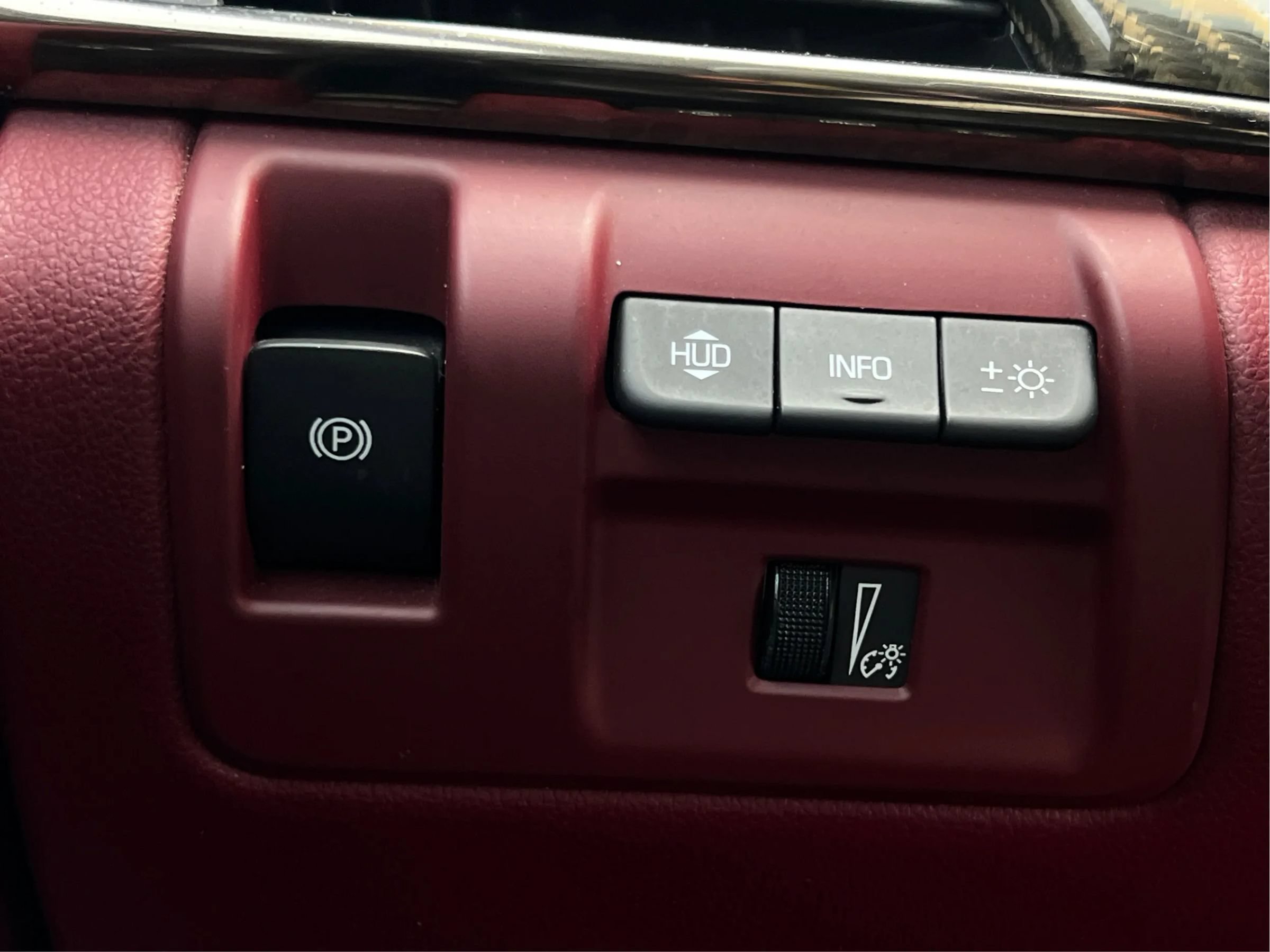 Used 2016 Cadillac CTS Performance RWD image 31