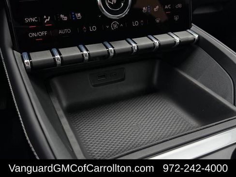 New 2026 GMC Terrain Denali AWD/4WD image 18