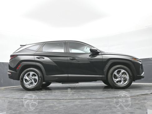 Used 2023 Hyundai Tucson SE AWD/4WD image 33
