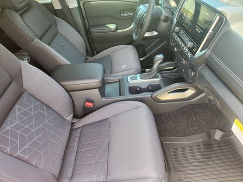 New 2026 Nissan Frontier SV w/ SV Convenience Package AWD/4WD image 13