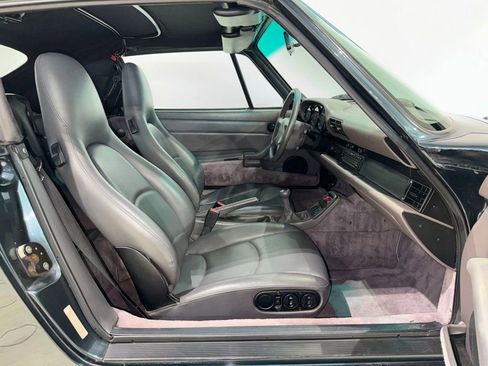 Used 1996 Porsche 911 Cabriolet image 38
