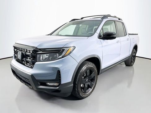 Used 2026 Honda Ridgeline Black Edition image 1