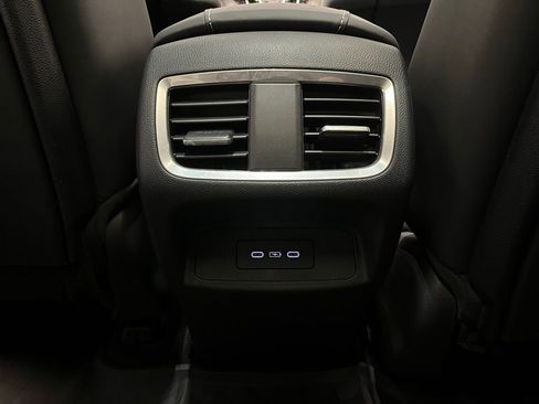 Used 2023 Acura RDX w/ Technology Package image 16