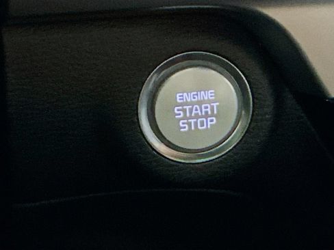 Used 2025 Kia Telluride EX w/ EX Captain's Chair Package FWD image 21
