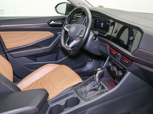 Used 2023 Volkswagen Jetta SEL FWD image 22