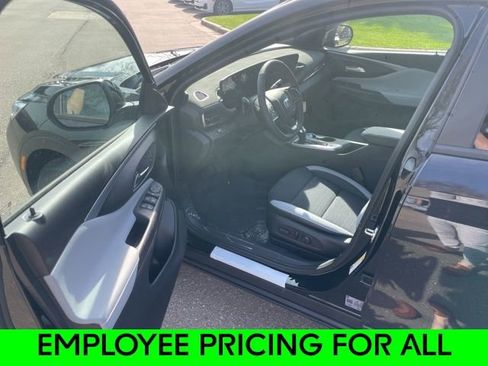 New 2025 Buick Envista Sport Touring w/ Convenience I Package FWD image 16