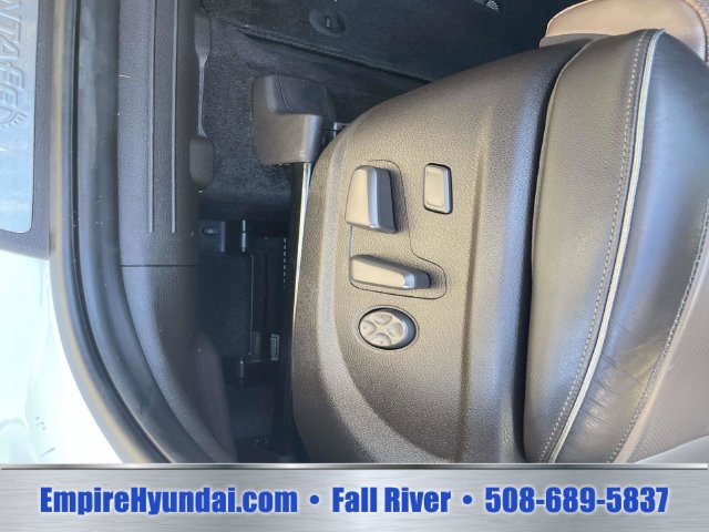 Used 2023 Hyundai Santa Fe Limited AWD/4WD image 20