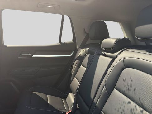 New 2026 GMC Terrain Denali AWD/4WD image 17