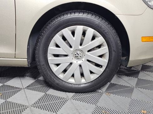 Used 2014 Volkswagen Jetta S image 9